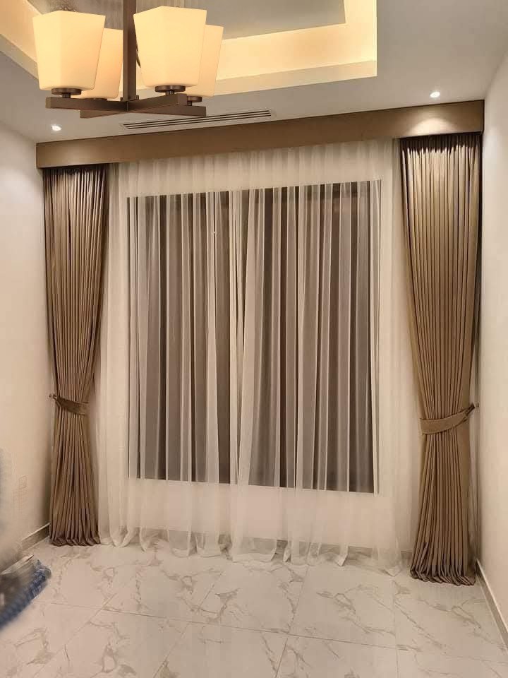 silk-curtains-Dubai1